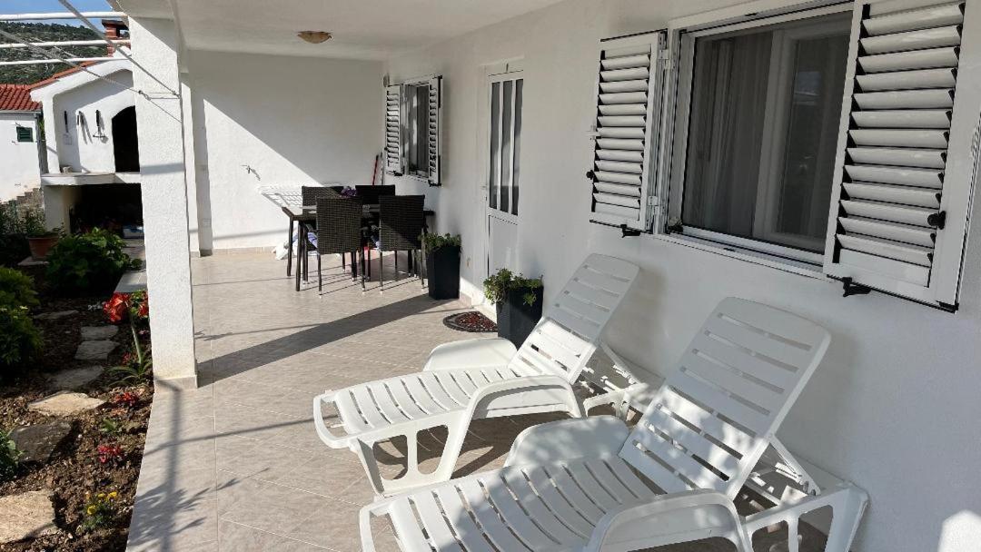 Apartment Ante Ražanj Exterior foto