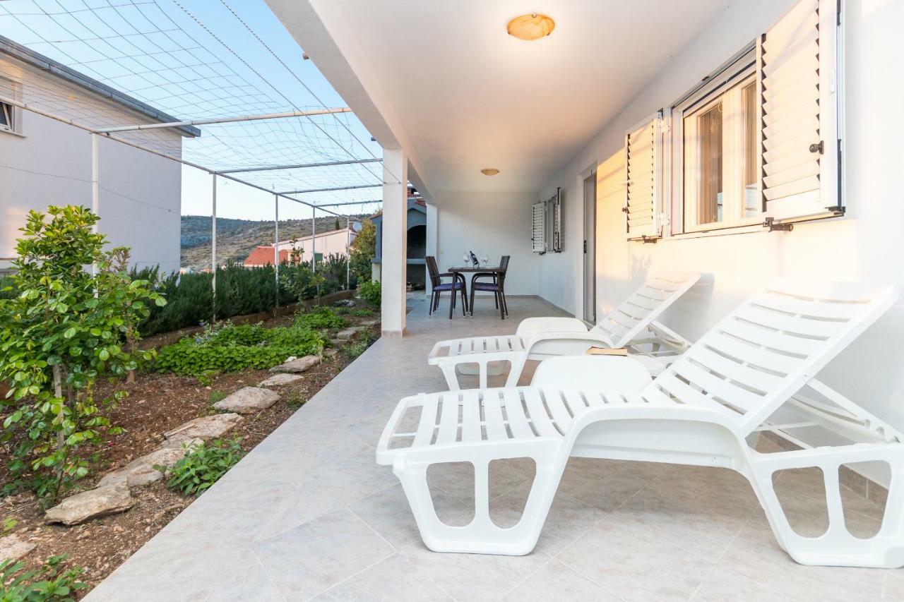 Apartment Ante Ražanj Exterior foto